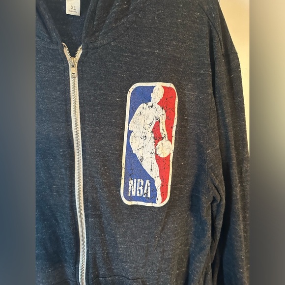 Lightweight NBA sweater - Picture 2 of 6